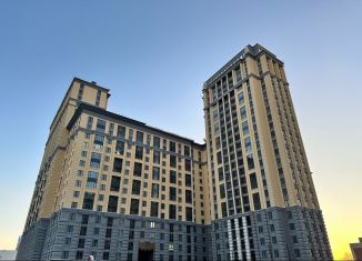 Продается трехкомнатная квартира, 75 м2, Санкт-Петербург, Невский район, Октябрьская набережная, 42Р