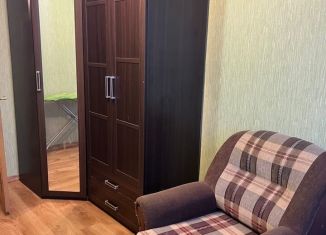 Сдаю 3-ком. квартиру, 61 м2, Коми, улица Малышева, 13