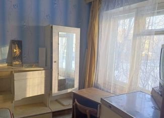 Продам двухкомнатную квартиру, 45 м2, Новомосковск, улица Мира, 2А