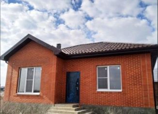 Продам дом, 75 м2, село Чалтырь, улица 6-я Линия