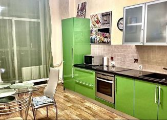 Сдам 1-комнатную квартиру, 50 м2, Волгоград, проспект Маршала Жукова, 5