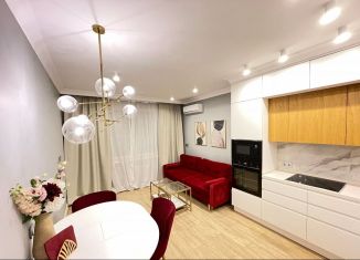 Сдается в аренду 2-ком. квартира, 60 м2, Москва, Производственная улица, 10к1, метро Солнцево