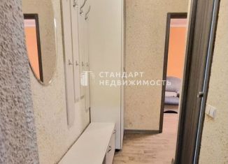 Продам 3-ком. квартиру, 55.6 м2, Тюмень, Холодильная улица, 132, Центральный округ