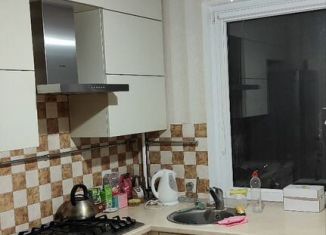 Сдам 2-комнатную квартиру, 55 м2, Калининград, улица Старшины Дадаева, 56