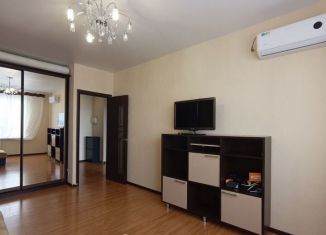 Продаю однокомнатную квартиру, 42 м2, Краснодар, улица 1 Мая, 91А, микрорайон район 40 лет Победы