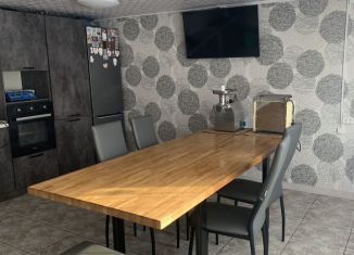 Продается дом, 150 м2, Бугуруслан, улица Мичурина