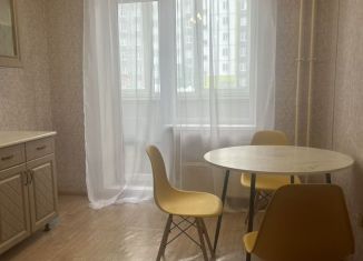 Сдается 1-ком. квартира, 32 м2, Пермский край, улица Гашкова, 53