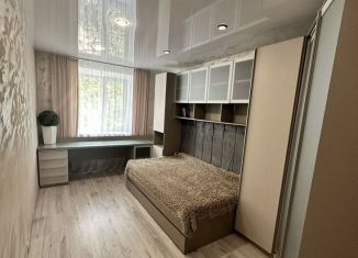 Сдаю в аренду 2-ком. квартиру, 52 м2, Кострома, улица Шагова, 219