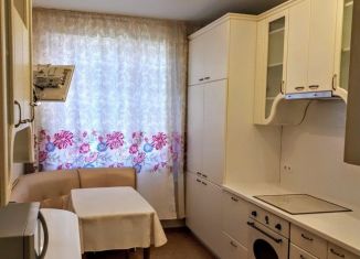 Продам 3-ком. квартиру, 78.5 м2, Санкт-Петербург, улица Ушинского, 33к3, метро Девяткино