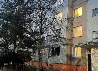 Продаю трехкомнатную квартиру, 70 м2, Смоленск, улица Попова, 126, Промышленный район