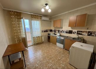 Продается 3-ком. квартира, 81 м2, Краснодар, улица имени Валерия Гассия, 21, микрорайон Почтовый