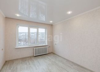 Продажа трехкомнатной квартиры, 61.2 м2, Тюмень, улица Самарцева, 34, Калининский округ