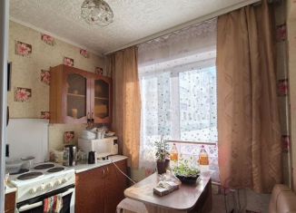 Продам 1-ком. квартиру, 30 м2, Усолье-Сибирское, Ленинский проспект, 1