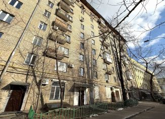 Продаю квартиру студию, 16.7 м2, Москва, Космодамианская набережная, 4/22А, метро Таганская