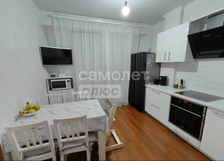 Продам 3-ком. квартиру, 82.3 м2, Астрахань, Балашовская улица, 13к1, ЖК Времена Года