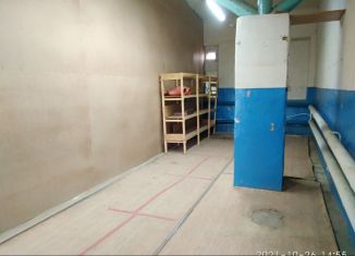 Сдаю торговую площадь, 40 м2, Туймазы, улица 70 лет Октября, 16