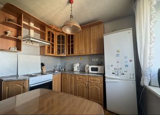 Сдаю 2-комнатную квартиру, 60 м2, Самара, проспект Кирова, 393