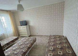 Двухкомнатная квартира в аренду, 55 м2, Липецк, улица Ударников