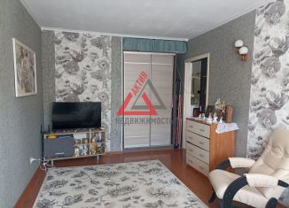 Продам 1-комнатную квартиру, 30.4 м2, Каменск-Уральский, Каменская улица, 73