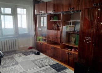 Продается трехкомнатная квартира, 62 м2, Курган, улица Кузнецова, 8