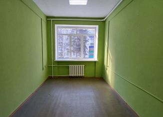 Сдаю в аренду помещение свободного назначения, 15 м2, Ишимбай, улица Богдана Хмельницкого, 14