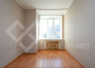 Продам 2-комнатную квартиру, 54 м2, Челябинск, Каслинская улица, 36, Курчатовский район