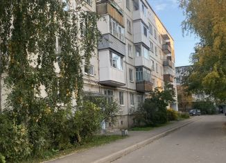 Продам 2-комнатную квартиру, 49 м2, Вологда, микрорайон Водники, Судоремонтная улица, 13