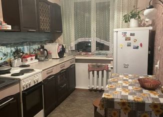 Сдается 3-ком. квартира, 60 м2, Тайшет, улица Старобазарная, 1