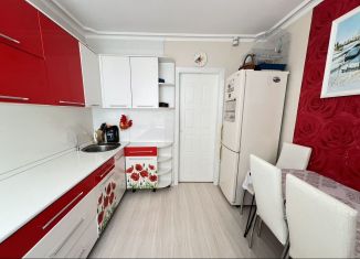 Продажа 3-ком. квартиры, 74 м2, Волгоградская область, улица имени Генерала Карбышева, 75