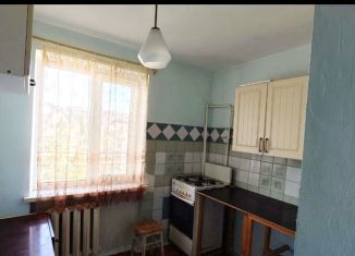 Продажа 2-ком. квартиры, 42.9 м2, Алушта, улица Ленина