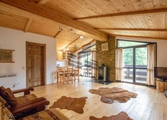 Сдача в аренду дома, 260 м2, посёлок городского типа Красная Поляна, Ручей Мельничный, 11А