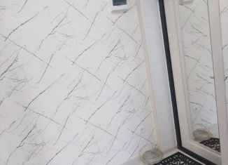 1-ком. квартира на продажу, 38 м2, посёлок городского типа Усть-Донецкий, улица Ленина, 17/2