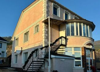 Продажа дома, 170 м2, Ялта, улица имени Умера Акмоллы Адаманова