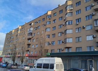 Однокомнатная квартира на продажу, 37 м2, Волгоград, Университетский проспект, 25