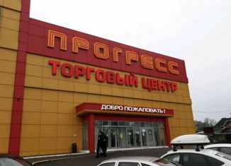 Продам торговую площадь, 10 м2, Ростов-на-Дону, улица 24-я Линия, 27, Пролетарский район