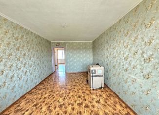 Продам 2-ком. квартиру, 54 м2, Шахты, Лесозащитная улица, 2А