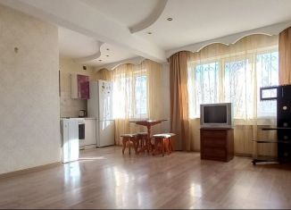 Продам 1-ком. квартиру, 35 м2, Иркутская область, улица Луначарского, 21