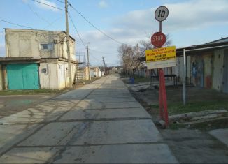 Продажа гаража, 30 м2, поселок городского типа Приморский, Центральная площадь