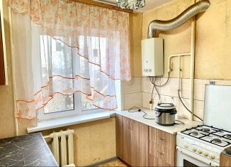 Продается 2-комнатная квартира, 44 м2, Брянск, улица Докучаева, 15