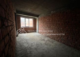 Продам трехкомнатную квартиру, 111 м2, Каспийск, Приморская улица, 16литЗ