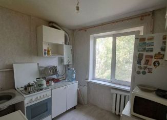 Продам 1-ком. квартиру, 32 м2, Самара, улица Гагарина, 32, метро Спортивная