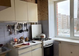 Продам 2-комнатную квартиру, 47.5 м2, Сергиев Посад, Октябрьская улица, 2