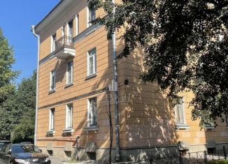 Продам 3-ком. квартиру, 90.5 м2, Санкт-Петербург, Краснодонская улица, 4, метро Новочеркасская