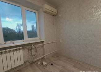 Продается 1-комнатная квартира, 14 м2, Керчь, улица Орджоникидзе, 17А