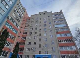 Продаю трехкомнатную квартиру, 68.4 м2, Белгород, улица Челюскинцев, 17