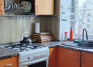 Сдача в аренду 2-ком. квартиры, 45 м2, Пенза, улица Карпинского, 34