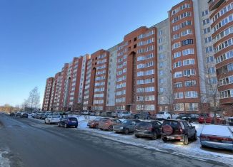 Продам 1-ком. квартиру, 42 м2, Рязань, улица Зубковой, 27к2