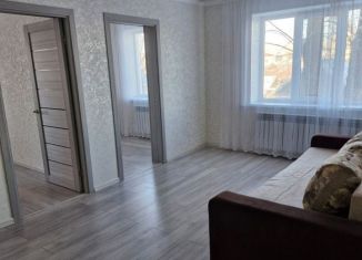 3-комнатная квартира в аренду, 49 м2, Северная Осетия, улица Ленина, 72