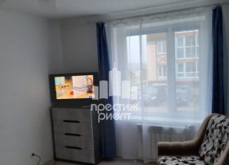 Сдается 2-ком. квартира, 50 м2, Калуга, улица Владимира Козлова, 4