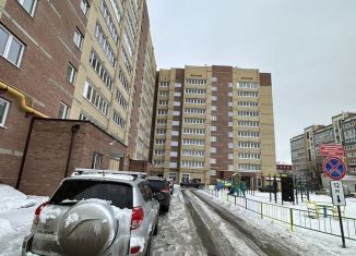 Однокомнатная квартира на продажу, 44 м2, Йошкар-Ола, улица Дружбы, 111